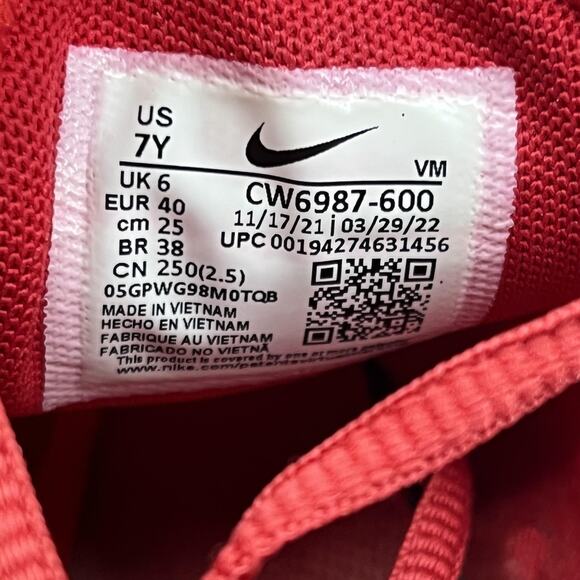 Youth 7 / Women's 8.5 - Nike Air Max 270 University Red Running Shoes Sneakers - Picture 8 of 8